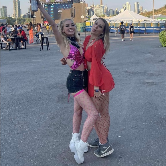 Wore to rolling loud Toronto - Picture 2 of 2